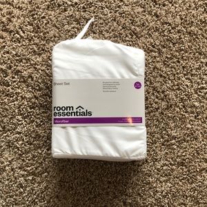 Twin/Twin Xl Sheet Set in White